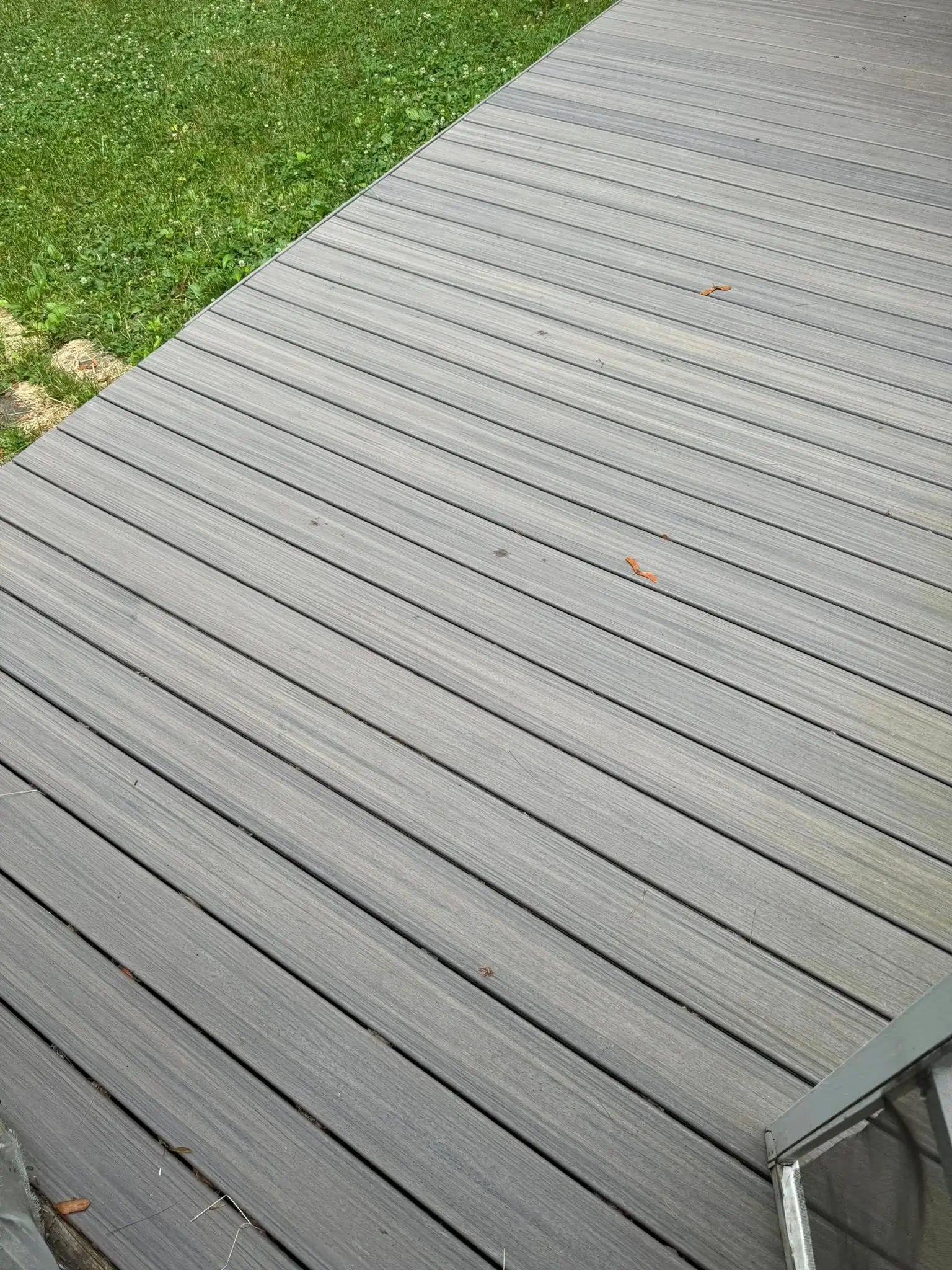 Low-Maintenance Composite Deck - Image 5
