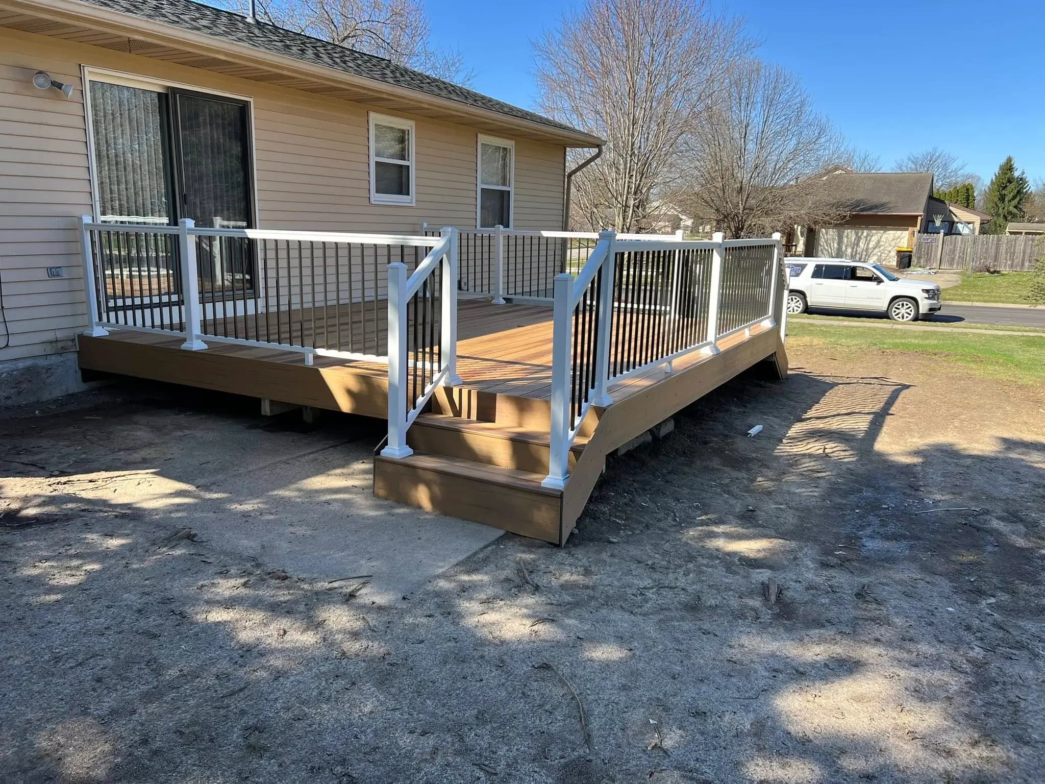 Low-Maintenance Composite Deck - Image 6